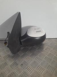 Retrovisor izquierdo