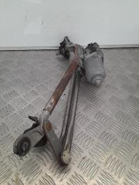 Moteur essuie glace avant
