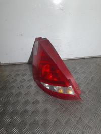 Fanale posteriore principale sinistro (luci)