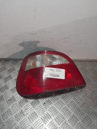 Fanale posteriore principale sinistro (luci)