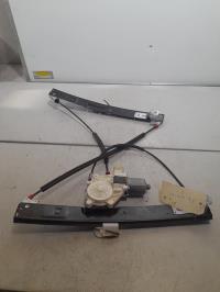 Moteur leve vitre avant droit