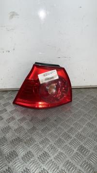 Fanale posteriore principale sinistro (luci)