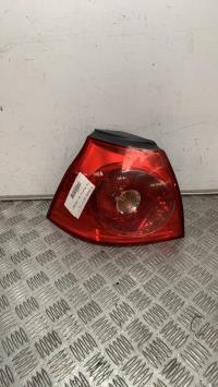 Fanale posteriore principale sinistro (luci)