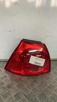 Fanale posteriore principale sinistro (luci)