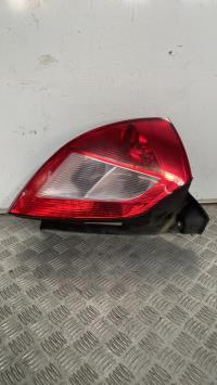 Fanale posteriore principale sinistro (luci)