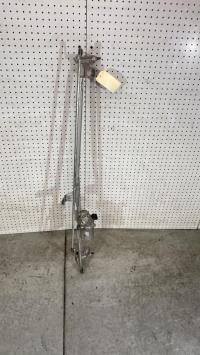 Moteur essuie glace avant
