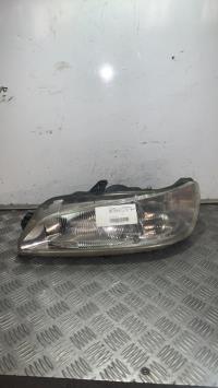 Gruppo ottico anteriore principale sinistro (luci)(faro)