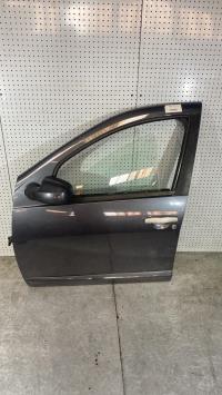 Porte avant gauche