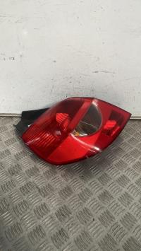Fanale posteriore principale sinistro (luci)
