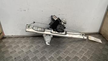 Moteur leve vitre avant droit