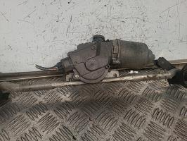 Moteur essuie glace avant droit