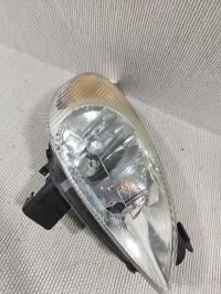 Gruppo ottico anteriore principale destro (luci)(faro)
