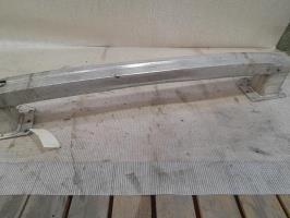 Renfort pare choc avant (traverse)