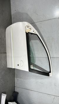 Porte avant gauche