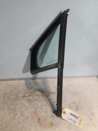 Ventanilla triangular trasera izquierda (puerta)