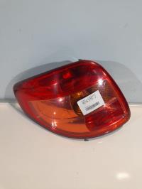 Fanale posteriore principale sinistro (luci)