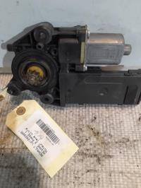 Motore alzacristalli anteriore sinistro