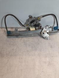 Moteur leve vitre avant gauche