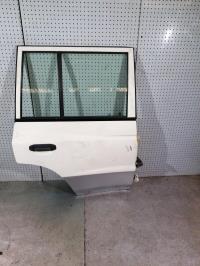 Puerta trasera derecha