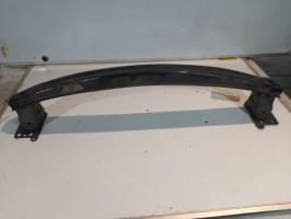 Renfort pare choc avant (traverse)
