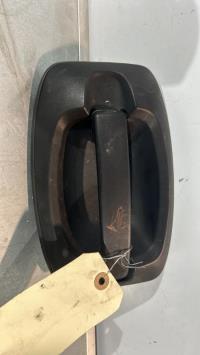 Poignee porte avant gauche