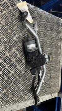 Moteur essuie glace avant