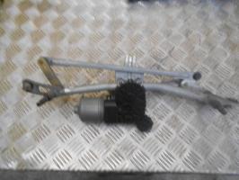 Motore tergicristallo anteriore