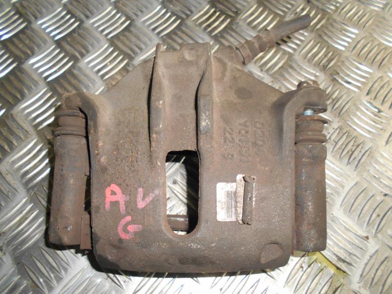 Etrier avant gauche (freinage)