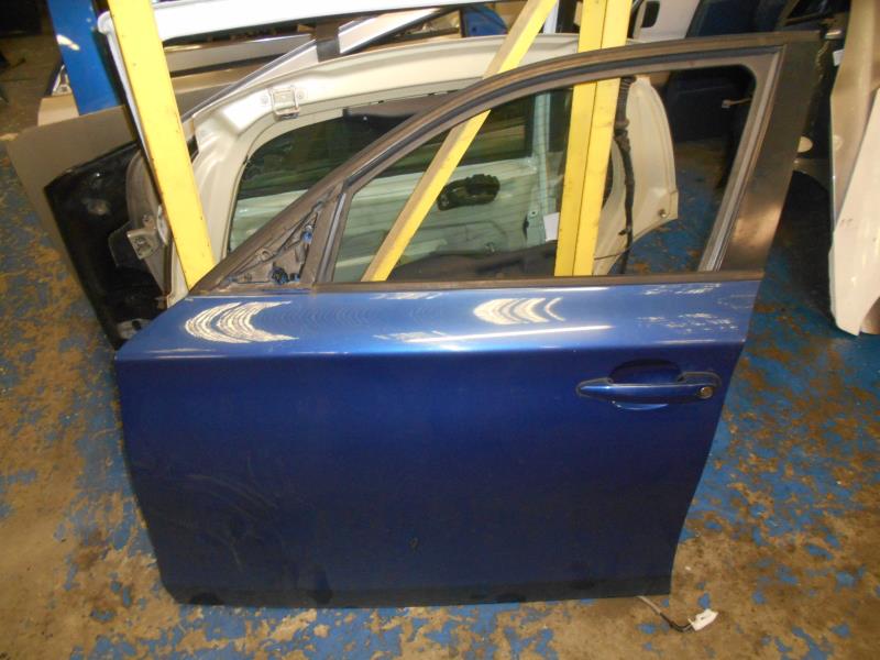 Porte avant gauche