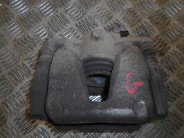Etrier avant gauche (freinage)