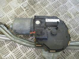 Moteur essuie glace avant