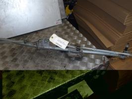 Moteur essuie glace avant droit