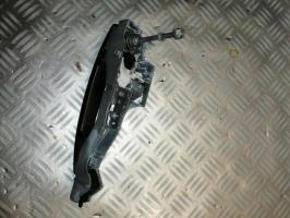 Poignee porte avant gauche