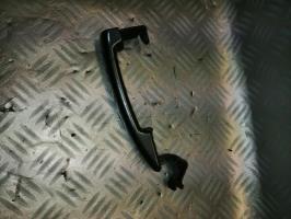 Poignee porte avant gauche