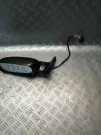 Retrovisor izquierdo