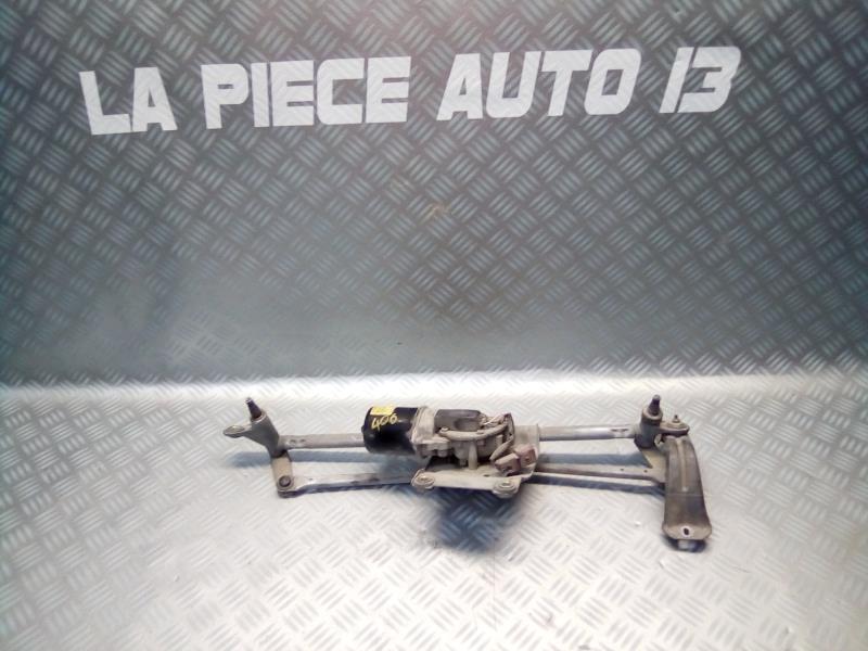 Motore tergicristallo anteriore