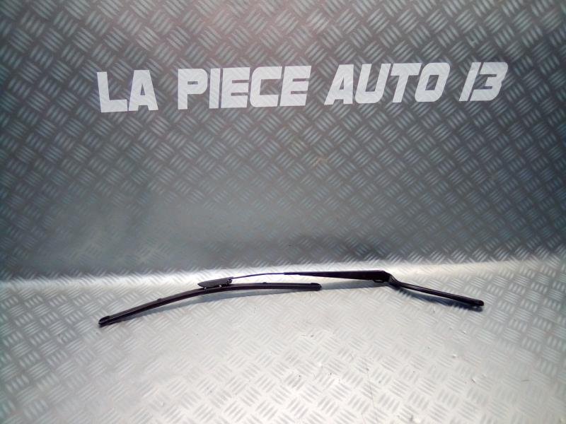 Bras essuie glace avant gauche