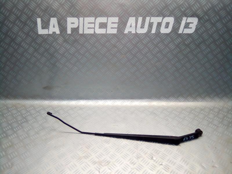 Braccio tergicristallo anteriore destro