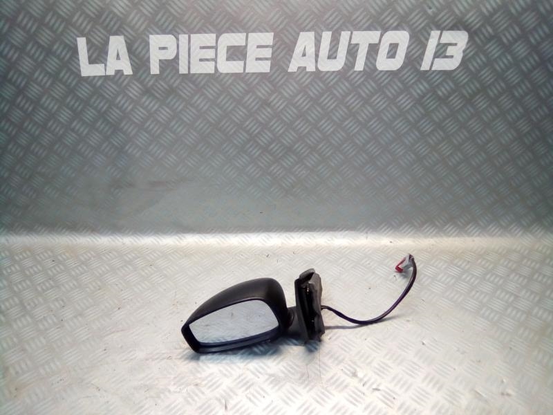 Retrovisor izquierdo