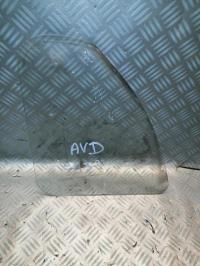 Luna delantera derecha
