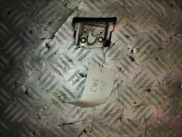 Bisagra de puerta delantera izquierda