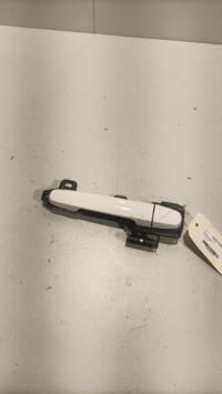 Poignee porte avant droit