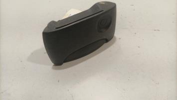 Poignee porte laterale droit