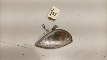 Gruppo ottico anteriore secondario destro (luci)(freccia)