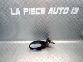 Specchietto retrovisore sinistro