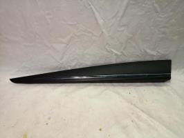 Baguette de porte avant gauche