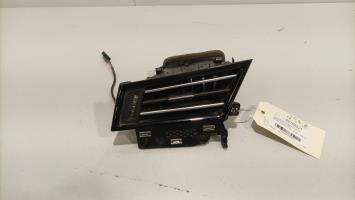 Aerateur tableau de bord avant gauche