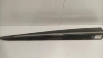 Baguette de porte avant gauche