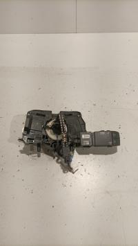 Contactor giratorio