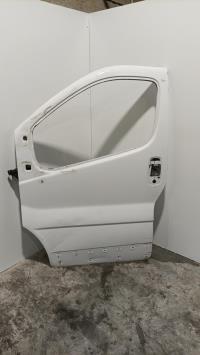 Porte avant gauche